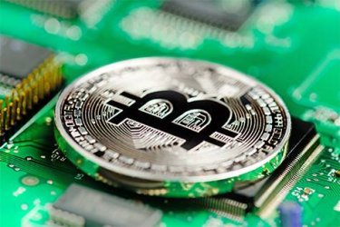 CRY_BTC_12_L.jpg